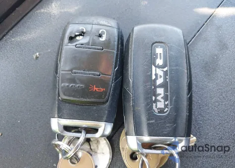 2020 Ram 2500 Tradesman 4X2 8' Box from USA, damaged, VIN 3C7WR4HJ9LG181266